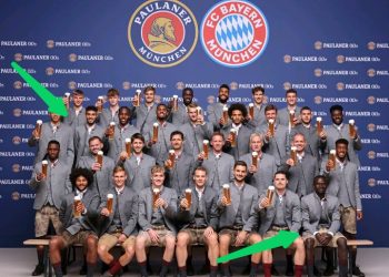 Sadio Mane, a devout Muslim, decided against holding a beer during Bayern Munich’s photo-shoot.