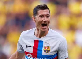 Bayern players discuss stopping Lewandowski as he returns with a powerful goal-scoring form.