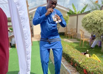 The renowned sports journalist is ready to meet Kurt Okraku at the Law Court to settle the facts.