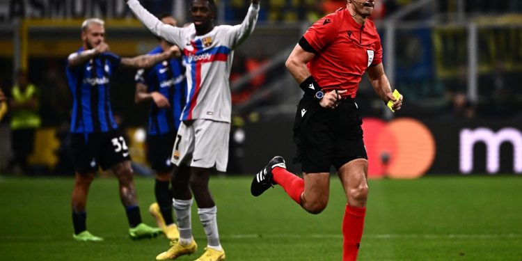 Referee’s explanation to Barcelona’s dressing room for denied penalty vs inter Milan.
