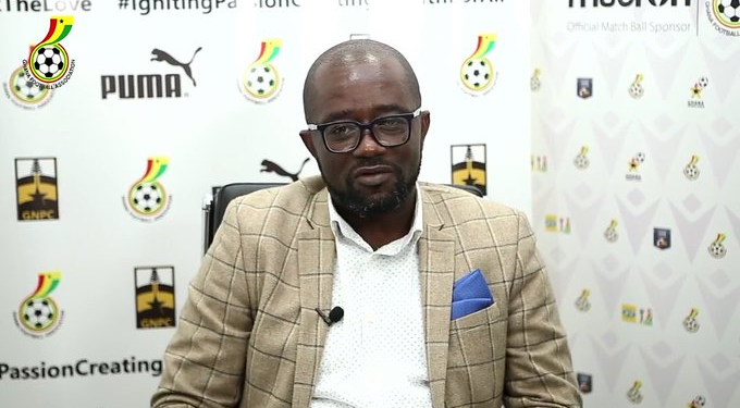 Should Kurt Okraku respond to French veteran journalist Romain Molina as the GFA did to Ata Poku?