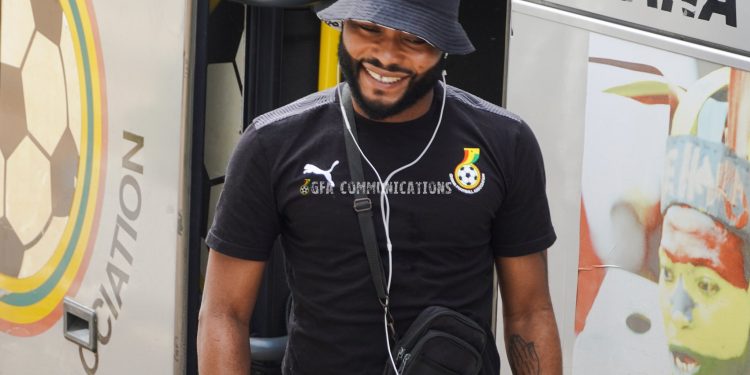 Captain of the Black Galaxies Gladson Awako extends his contract with Hearts of Oak through 2024.