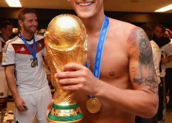 Mesut Ozil, a former midfielder for Arsenal, Real Madrid, and Germany, has declared retirement at 34.