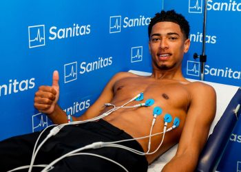 Jude Bellingham downplayed comparisons to Zinedine Zidane, a Los Blancos legend after his formal unveiling.