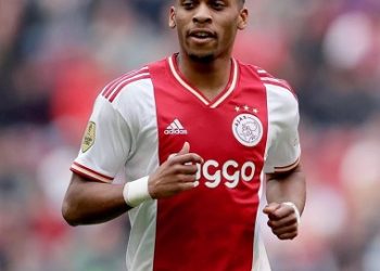 Jurriën Timber is set to join Arsenal from Ajax for a fee of £40 million after completing medicals.